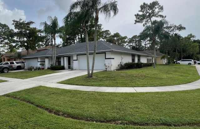 1101 STAGHORN Street Gallery 2