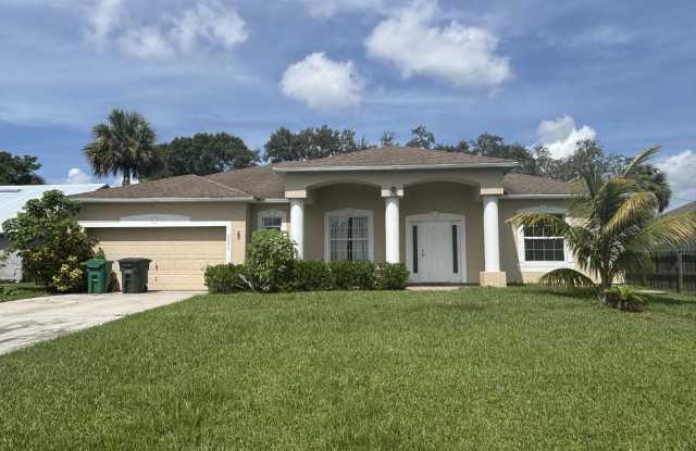 2290 SW Picture Terrace photos photos