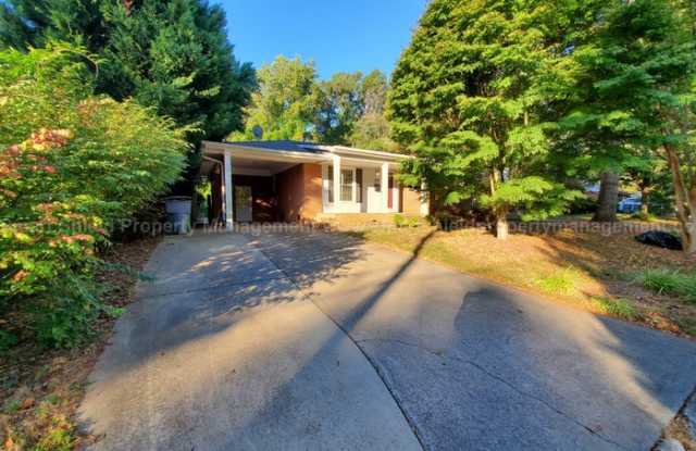 134 Wyanoke Ave - 134 Wyanoke Avenue, Charlotte, NC 28205