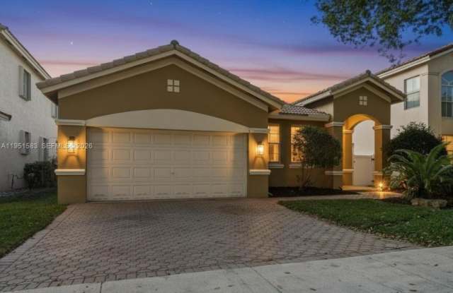 2238 SW 125th Ave # 0 photos photos