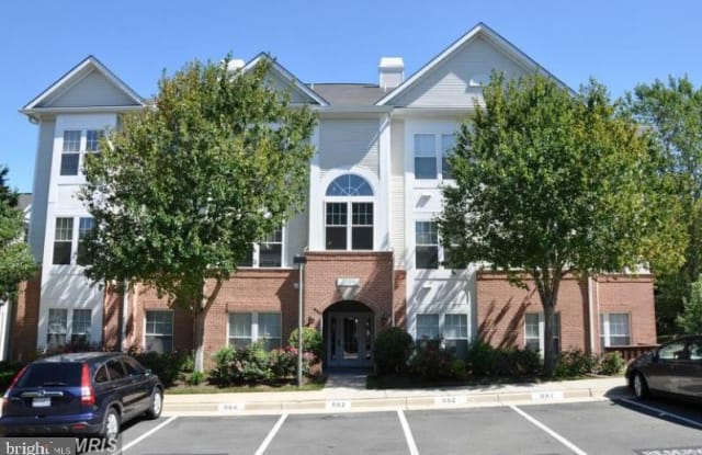 1511 N POINT DRIVE - 1511 North Point Drive, Reston, VA 20194