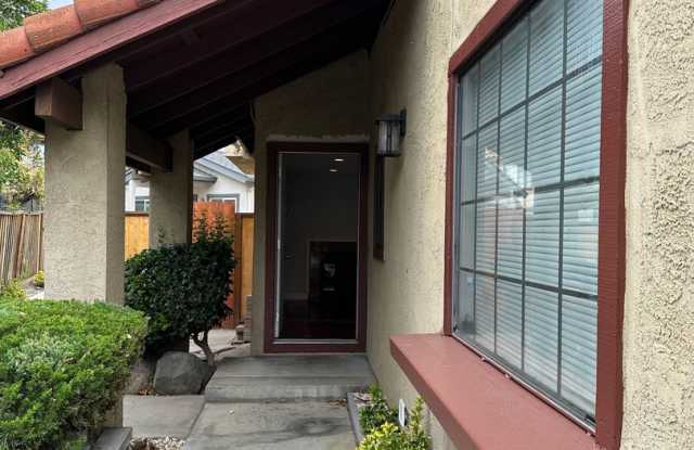 930 Alexis Court #A photos photos