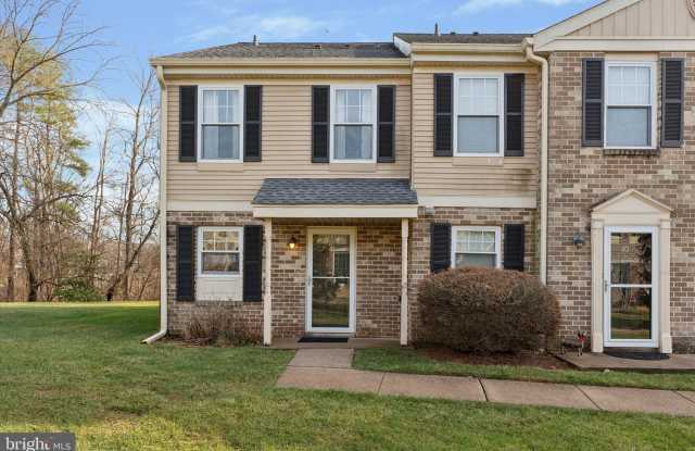41 BARCLAY COURT - 41 Barclay Court, Blue Bell, PA 19422