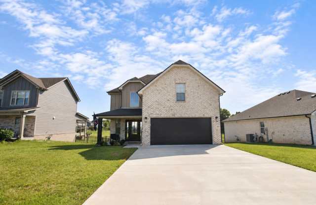 Pet Friendly Three Bedroom with Bonus! photos photos