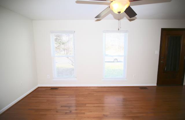 13223 Nickleson Dr Gallery 4