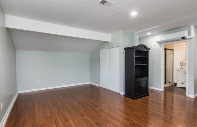 Beautifully Updated Studio ADU with FIXED UTILITY COST!! - 22227 Burton Street, Los Angeles, CA 91304 Beautifully Updated Studio ADU with FIXED UTILITY COST!! - 22227 Burton Street, Los Angeles, CA 91304