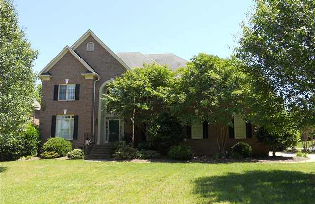 9033 Kirkley Ct - 9033 Kirkley Court, Charlotte, NC 28277