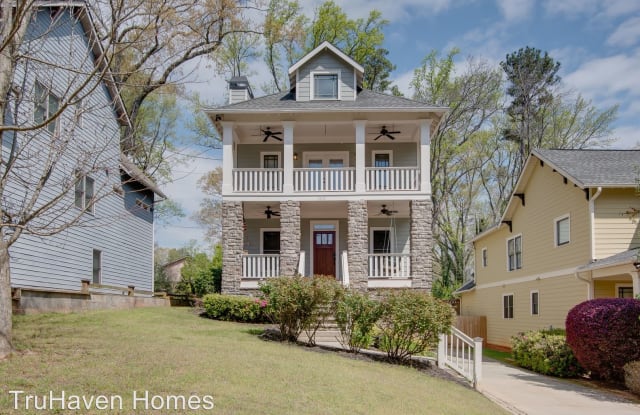 2652 White Oak Drive - 2652 White Oak Drive, Belvedere Park, GA 30032