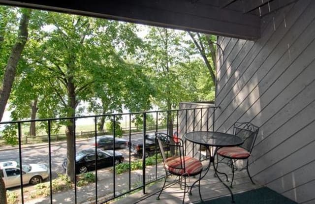 3033 E Calhoun Parkway - 3033 Calhoun Parkway East, Minneapolis, MN 55408