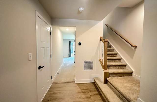 5020 Springarn Court photos photos