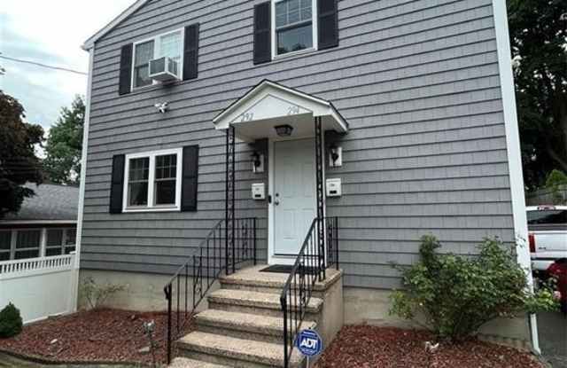 294 Robin Street photos photos