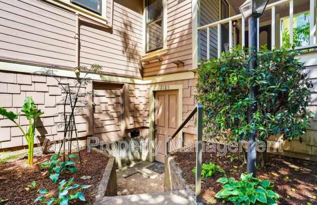 2185 Trade Street Southeast photos photos