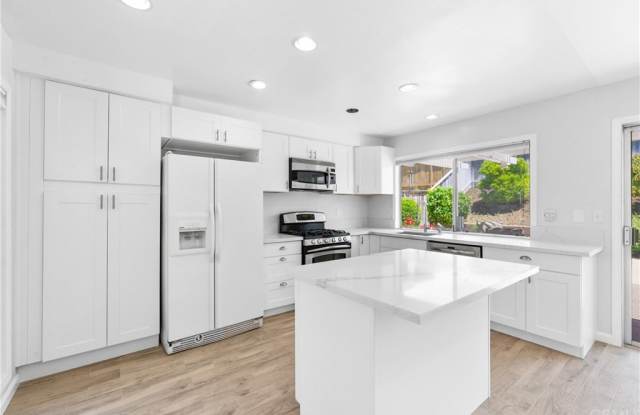 19482 Sierra Raton Road Gallery 2