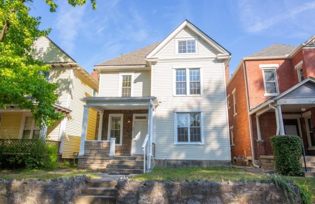 30 E Maynard Avenue - 30 East Maynard Avenue, Columbus, OH 43202