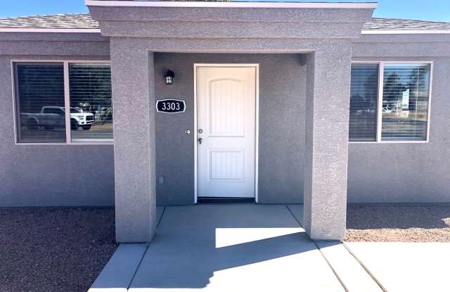 Cute 1 Bedroom 1 Bath Home! *HOME IS CURRENTLY OCCUPIED, PLEASE DO NOT DISTURB THE TENANTS* Gallery 4
