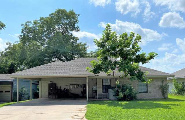 1007 N Howeth Street photos photos