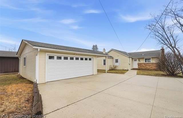 3506 Moberly Drive photos photos