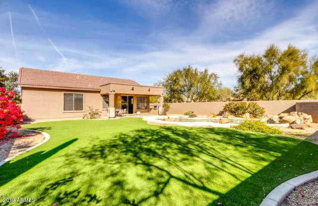7863 E Nestling Way Gallery 2