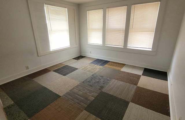 608 N. 8th St. Gallery 4