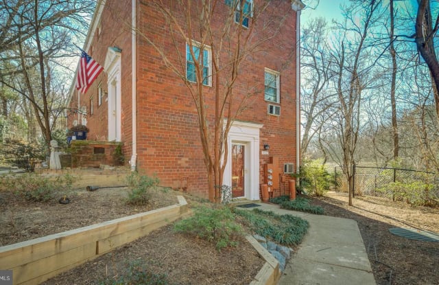 3522 GUNSTON RD - 3522 Gunston Road, Alexandria, VA 22302