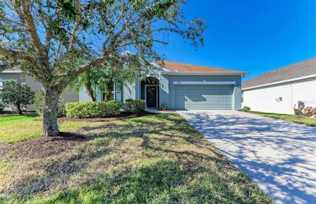 7807 110TH AVENUE E - 7807 110th Avenue East, Manatee County, FL 34219