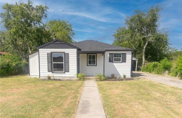 1367 Normandy Drive photos photos