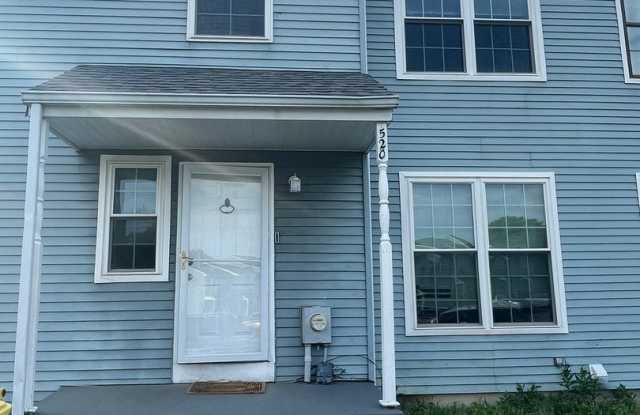 COMING SOON - TOWNHOUSE IN NEWARK/BEAR AREA photos photos