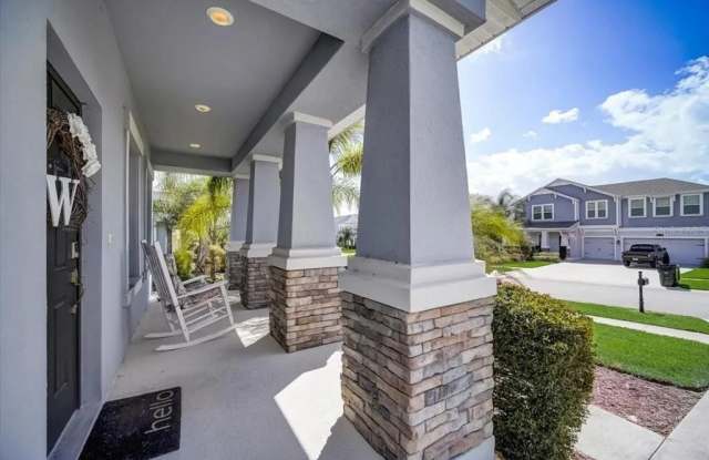 5841 Alenlon Way Gallery 2