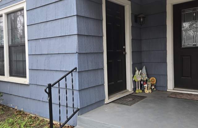 1305 North Main Street photos photos