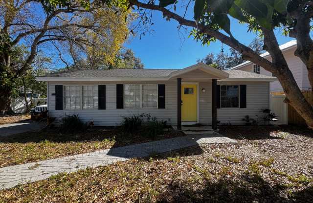 Annual-Unfurnished 3-bedroom, 2/1-bathroom, single-family home - 3008 Hillview Street, Southgate, FL 34239 Annual-Unfurnished 3-bedroom, 2/1-bathroom, single-family home - 3008 Hillview Street, Southgate, FL 34239