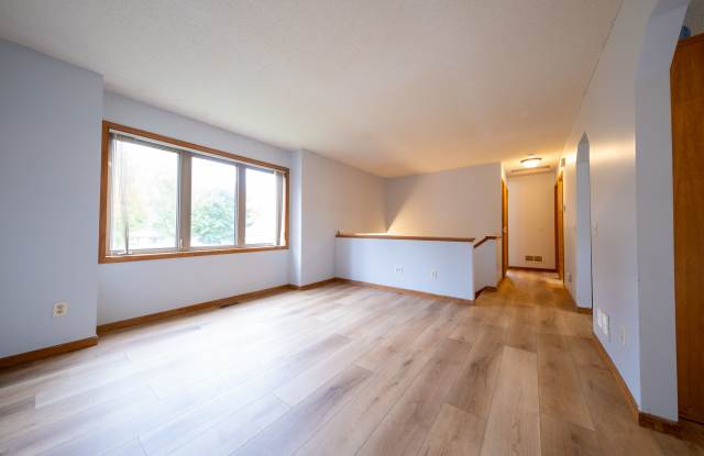 5347 185th St. W. Gallery 3