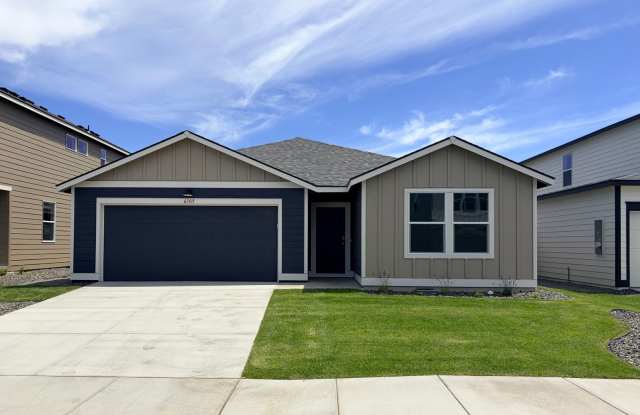Beautiful & Brand New- 4 bed, 2 bath w/Quartz Countertops & Fenced Yard photos photos