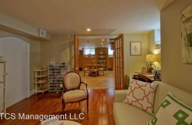 900 Pine Street #1F Gallery 4