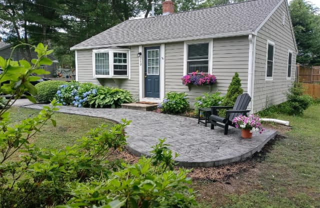 150 Williams Ave - 150 Williams Avenue, Pocasset, MA 02559