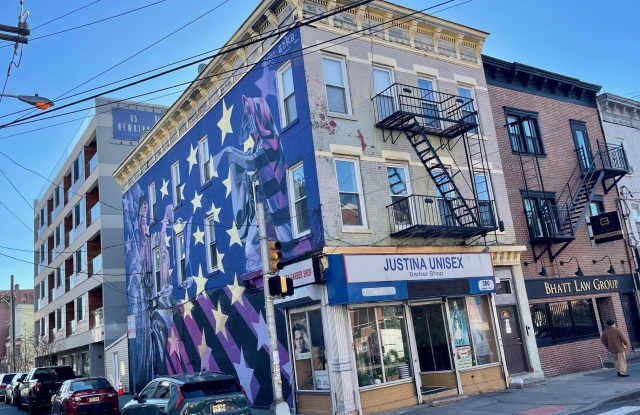 380 SUMMIT AVE photos photos