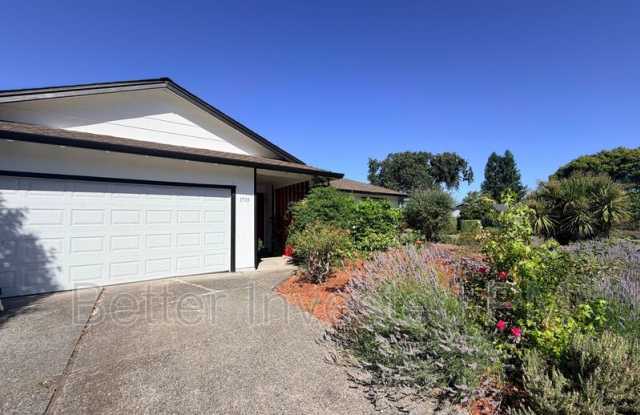1713 Mariposa Dr photos photos