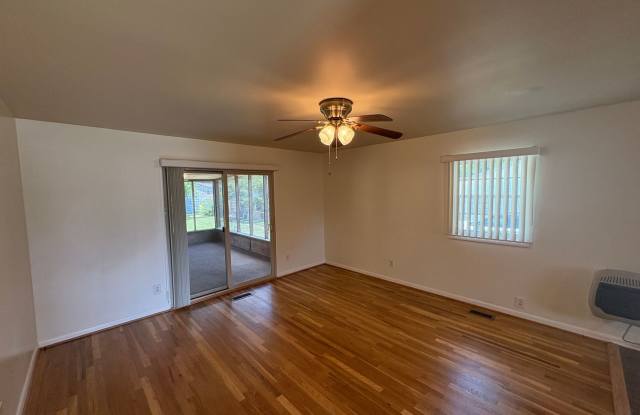 For Rent Gallery 4