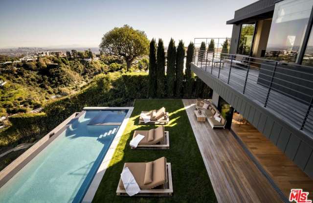 1030 Somera Rd photos photos