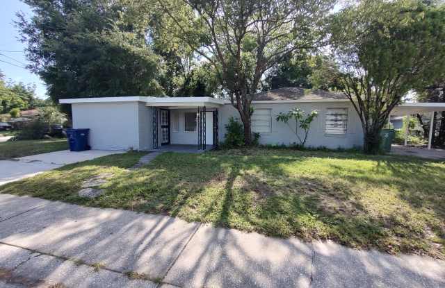 3620 E 33rd Ave photos photos