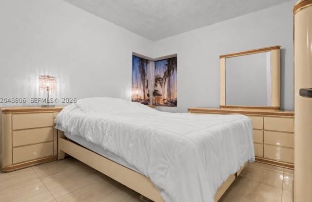 7573 Nw 12th Court Gallery 3