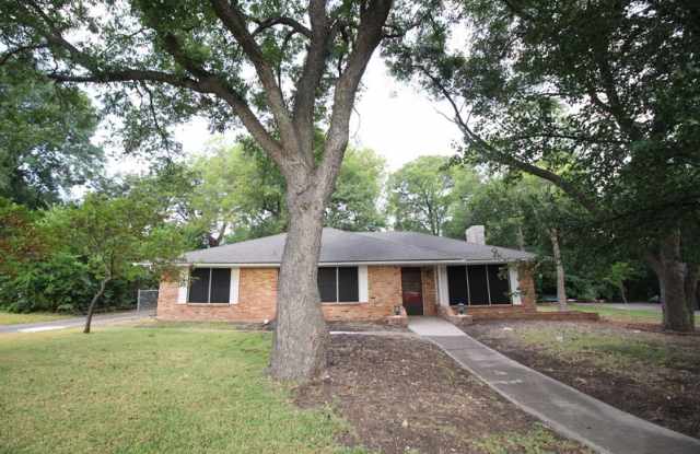 1024 Randy Rd - 1024 Randy Road, Cedar Hill, TX 75104