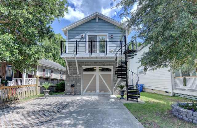 2107 Metts Avenue photos photos