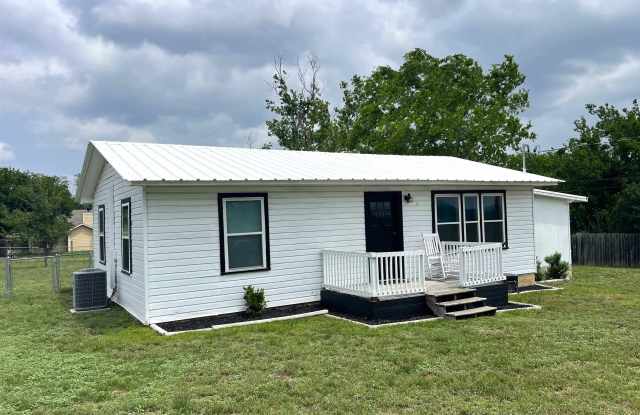 1101 E College photos photos