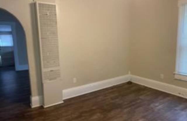 108 North Sedgwick Street Gallery 2