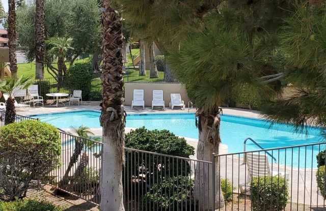 2810 N Arcadia Court unit: 214 photos photos