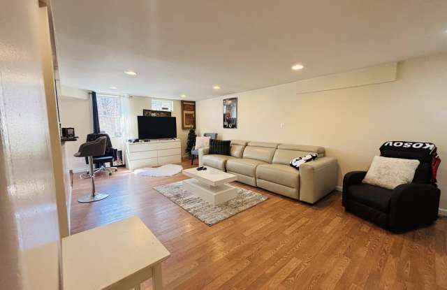 32 Whitney Drive photos photos