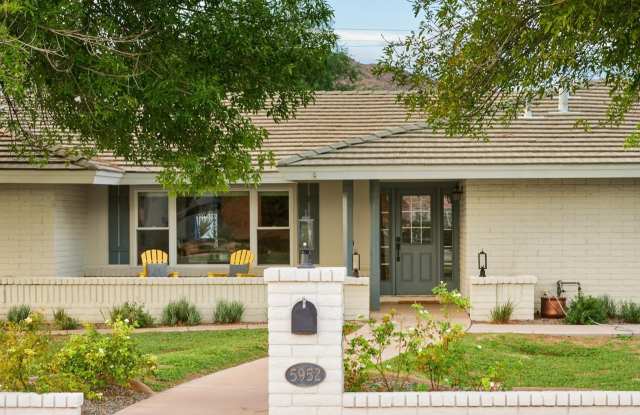 5952 E Calle Tuberia photos photos