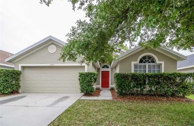 10818 LEADER LANE - 10818 Leader Lane, Alafaya, FL 32825