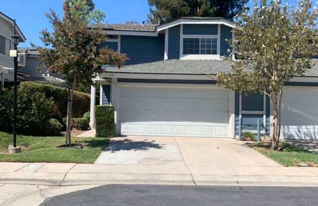 3 bed 2.5 bath Corona home with 2 car garage for Lease photos photos