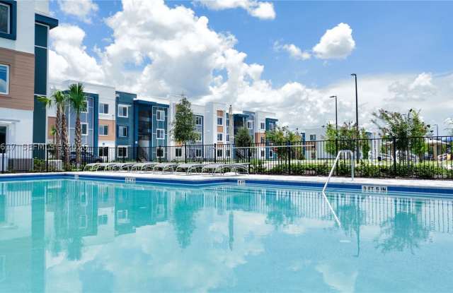 1471 Hawk Trace Loop Gallery 2